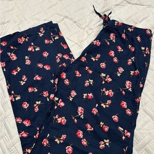 🚗NWOT “Love” by GAP Lounge pants🚗NO OTHER DISCOUNTS WITN THIS $10 SALE🚗